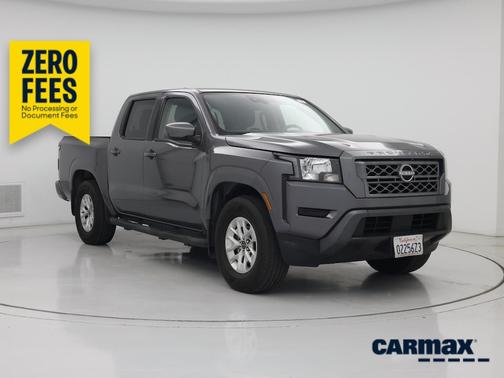 Gray 2024 Nissan Frontier SV