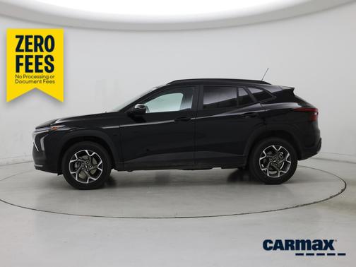 Black 2025 Chevrolet Trax LT