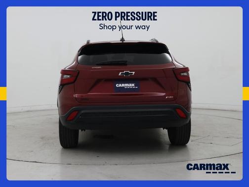 Burgundy 2024 Chevrolet Trax 2RS