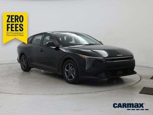 Black 2025 Kia K4 LXS