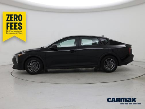 Black 2025 Kia K4 LXS
