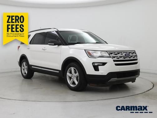 White 2019 Ford Explorer XLT