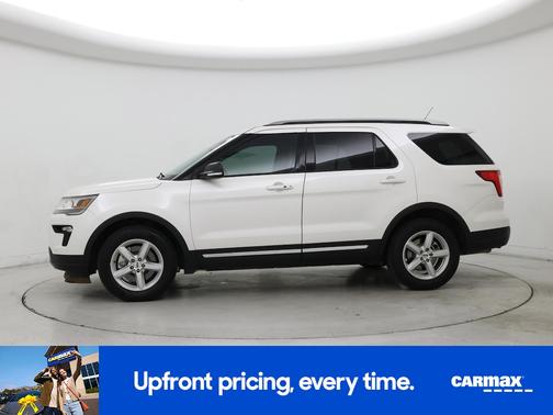 White 2019 Ford Explorer XLT