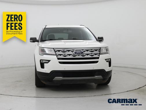 White 2019 Ford Explorer XLT