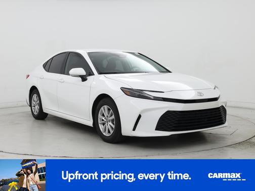 White 2025 Toyota Camry LE