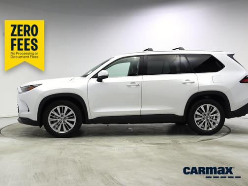 White 2024 Toyota Grand Highlander Platinum