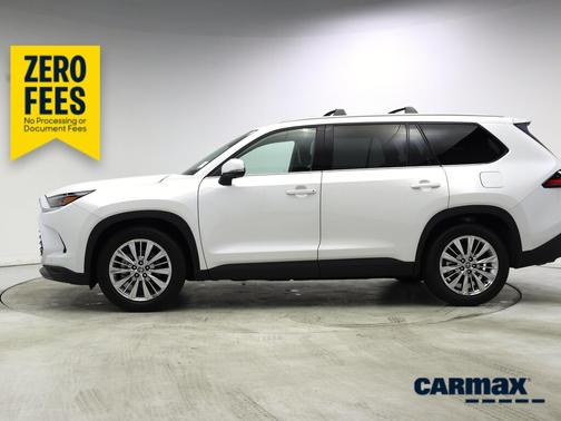 White 2024 Toyota Grand Highlander Platinum