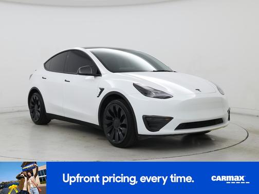 White 2025 Tesla Model Y Long Range