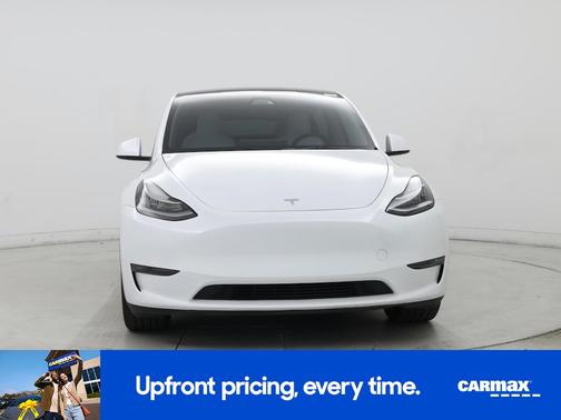 White 2023 Tesla Model Y Long Range