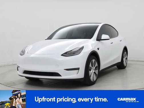 White 2023 Tesla Model Y Long Range