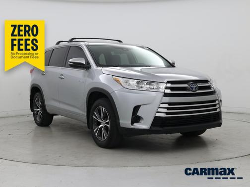 Silver 2018 Toyota Highlander Hybrid LE