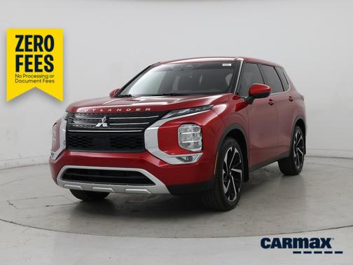 Red 2024 Mitsubishi Outlander SE