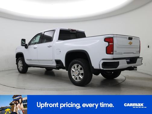 White 2026 Chevrolet Silverado 2500 High Country
