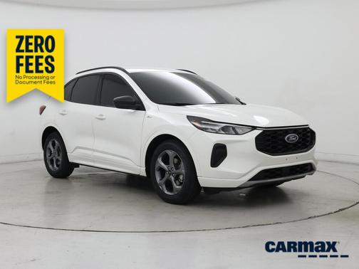 White 2024 Ford Escape ST-Line