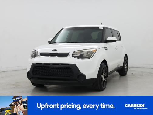 White 2014 Kia Soul