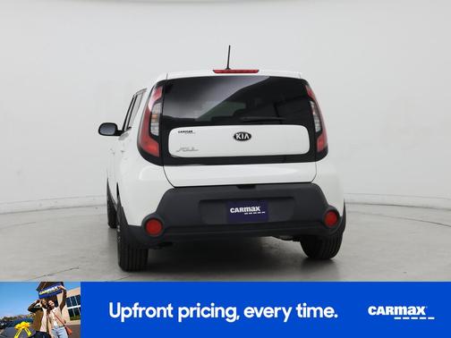 White 2014 Kia Soul