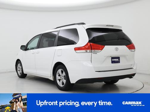 2014 Toyota Sienna LE