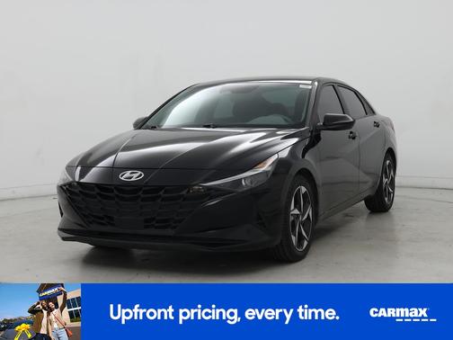 Black 2023 Hyundai ELANTRA SEL