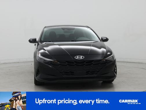 Black 2023 Hyundai ELANTRA SEL