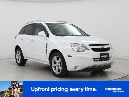 White 2014 Chevrolet Captiva Sport LT