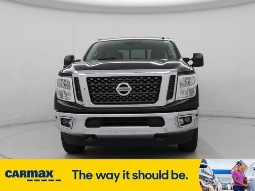 2016 Nissan Titan XD SV