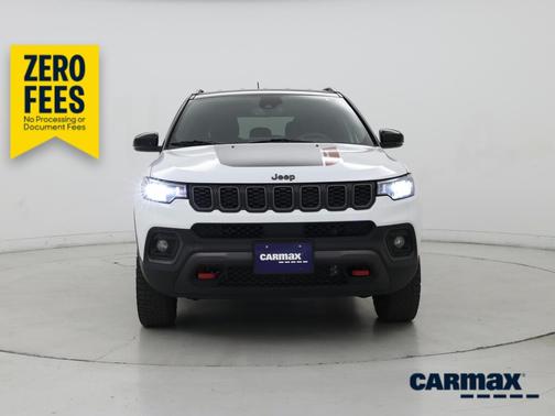 White 2025 Jeep Compass Trailhawk