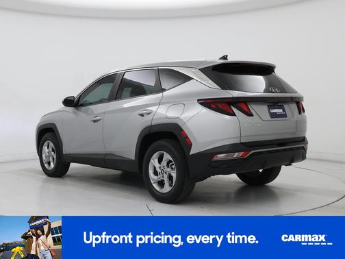 2022 Hyundai TUCSON SE