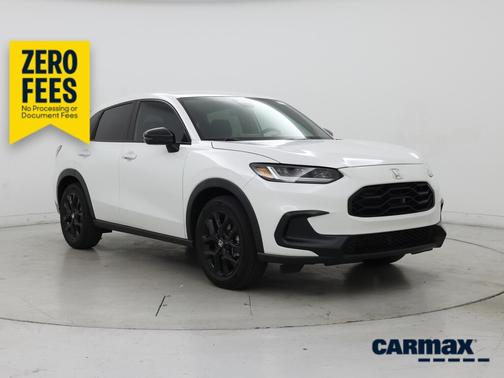 White 2023 Honda HR-V Sport