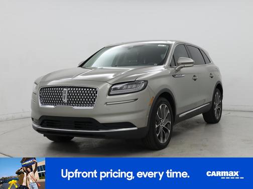 Gold 2023 Lincoln Nautilus Reserve