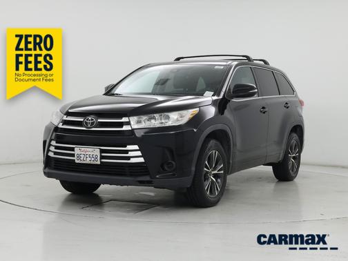 Black 2018 Toyota Highlander LE