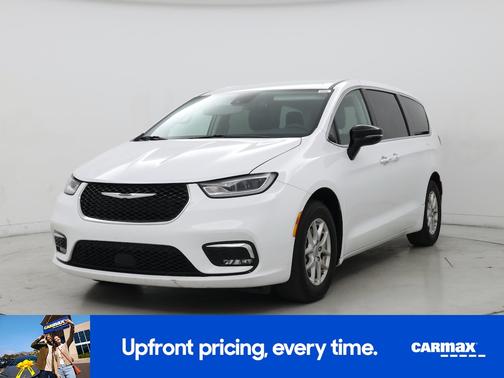 White 2024 Chrysler Pacifica Touring L