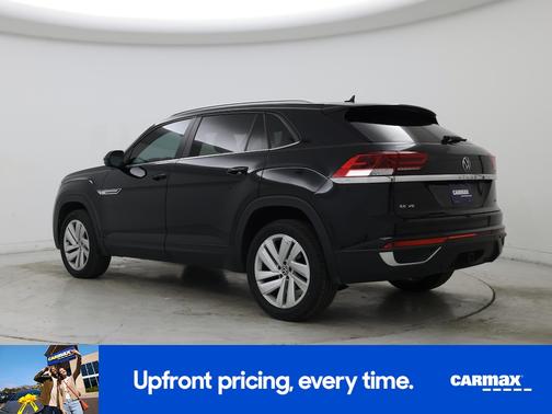 2022 Volkswagen Atlas Cross Sport SE w/Tech