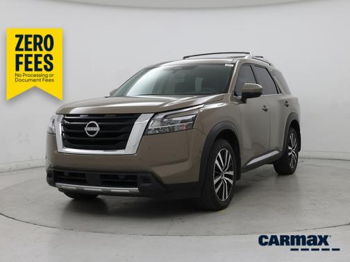 Tan 2024 Nissan Pathfinder Platinum
