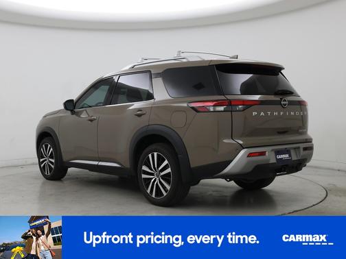 Tan 2024 Nissan Pathfinder Platinum