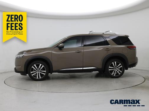 Tan 2024 Nissan Pathfinder Platinum