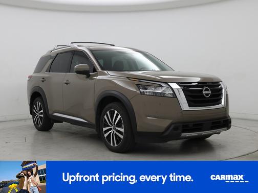 Tan 2024 Nissan Pathfinder Platinum