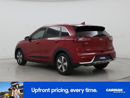 Red 2017 Kia Niro LX