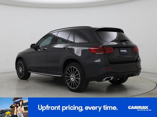 Gray 2022 Mercedes-Benz GLC 300