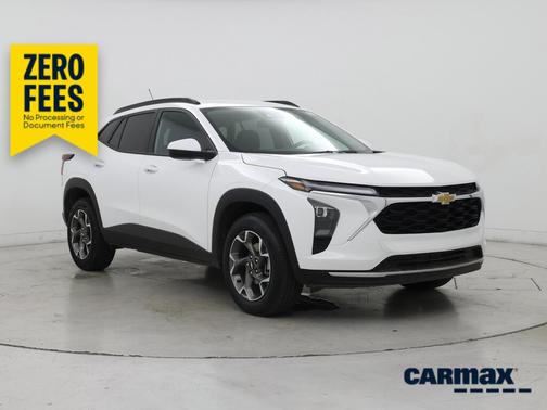 White 2026 Chevrolet Trax LT