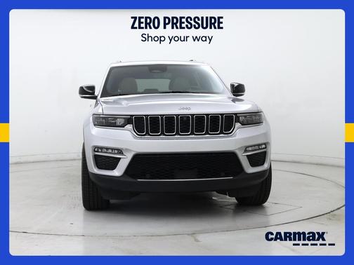 Silver 2023 Jeep Grand Cherokee Limited
