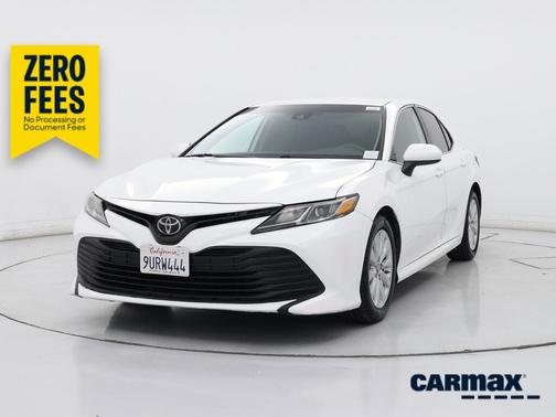 White 2019 Toyota Camry LE