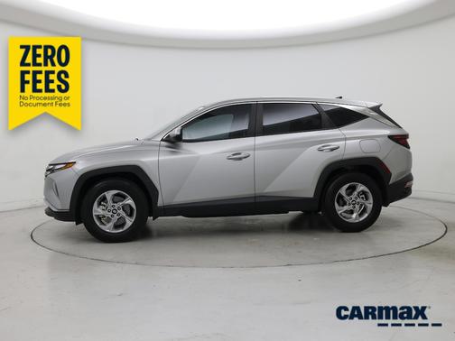 Gray 2023 Hyundai TUCSON SE