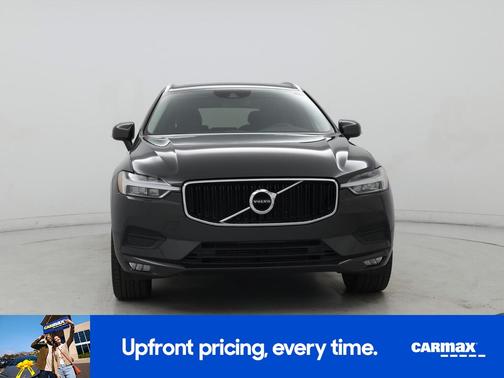 2021 Volvo XC60 T5 Momentum