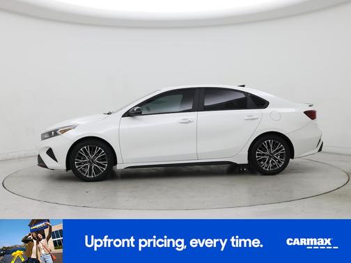 White 2024 Kia Forte GT-Line