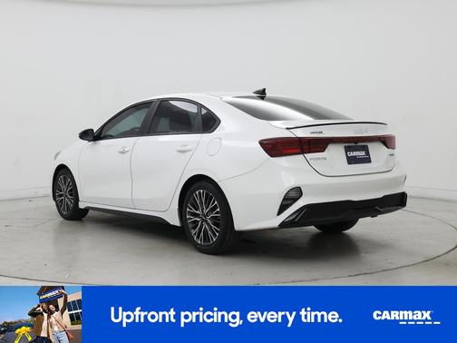 White 2024 Kia Forte GT-Line