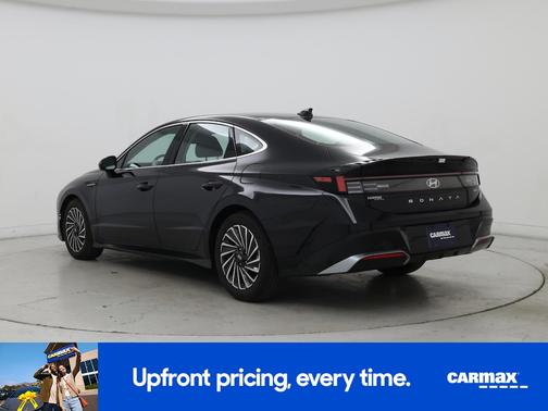 Black 2025 Hyundai SONATA Hybrid SEL