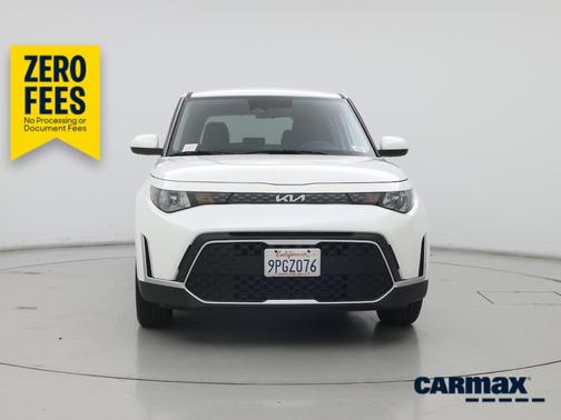 White 2025 Kia Soul S