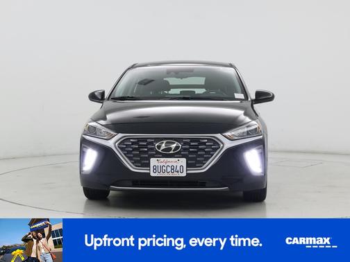 Black 2020 Hyundai IONIQ Plug-In Hybrid SE