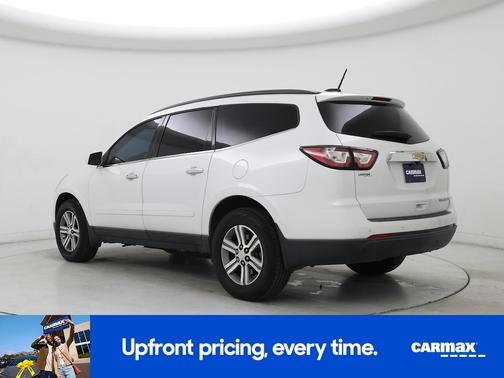 White 2016 Chevrolet Traverse LT