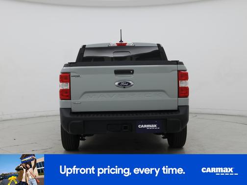 Gray 2024 Ford Maverick Lariat
